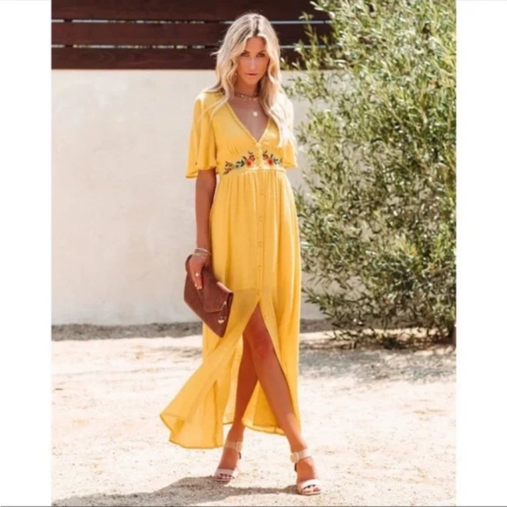 VICI Maxi Dress Medium Yellow Embroidered Flutter Sleeves V Neck Like New